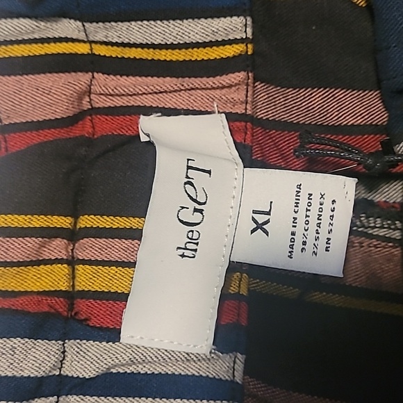 The Get XL  shorts.  Perfect for summer outings. - Picture 5 of 7